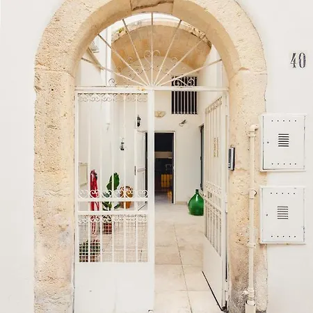 Convivo Palazzo Galateo Lecce